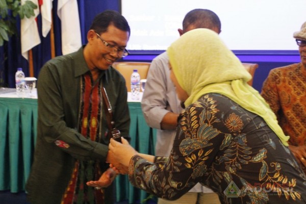 Penyerahan Vandel